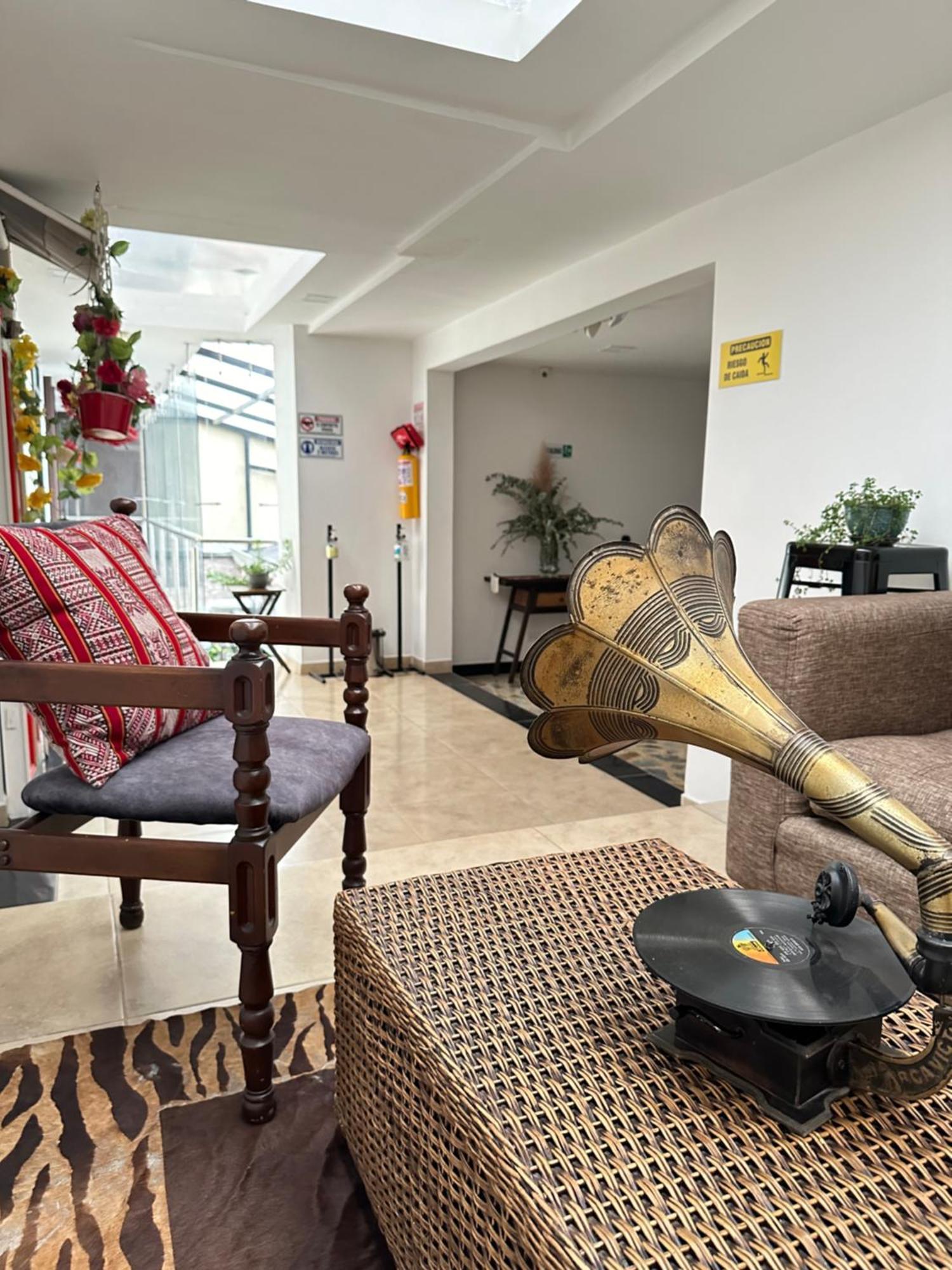 Hotel Alamos Del Parque เปเรย์รา ภายนอก รูปภาพ
