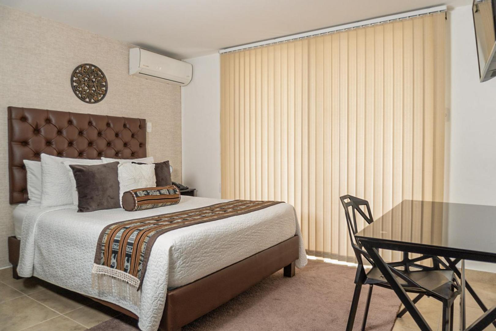 Hotel Alamos Del Parque เปเรย์รา ภายนอก รูปภาพ