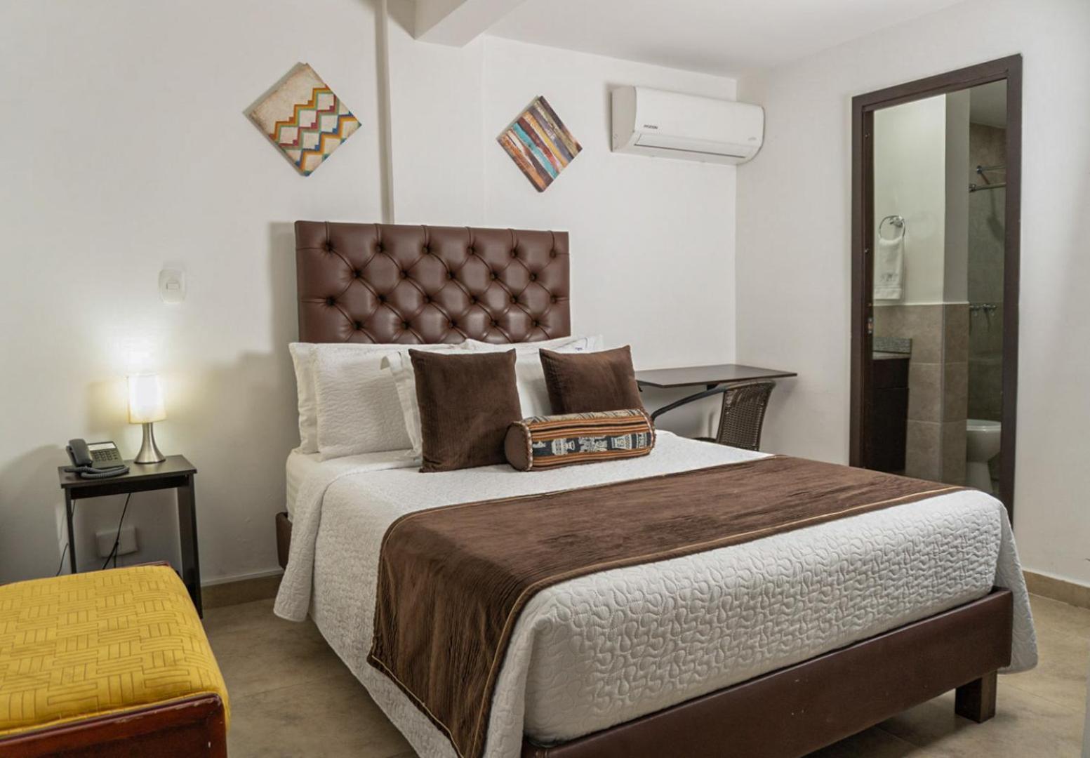 Hotel Alamos Del Parque เปเรย์รา ภายนอก รูปภาพ
