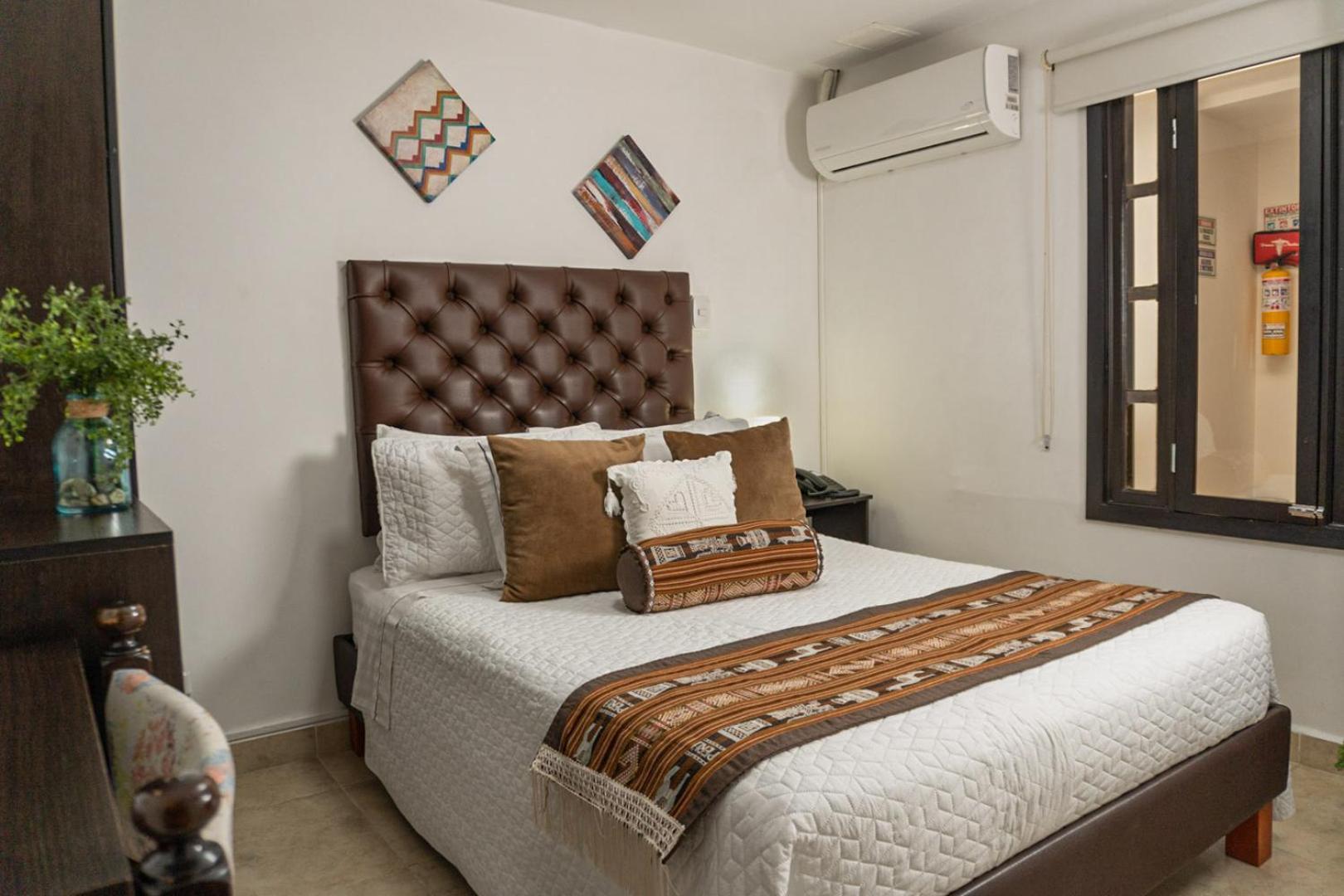 Hotel Alamos Del Parque เปเรย์รา ภายนอก รูปภาพ
