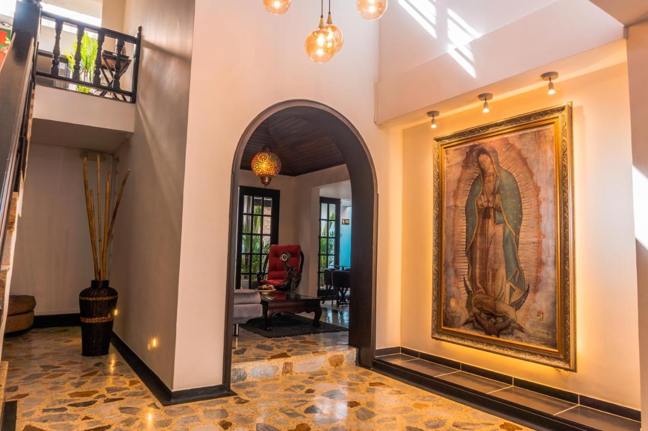 Hotel Alamos Del Parque เปเรย์รา ภายนอก รูปภาพ