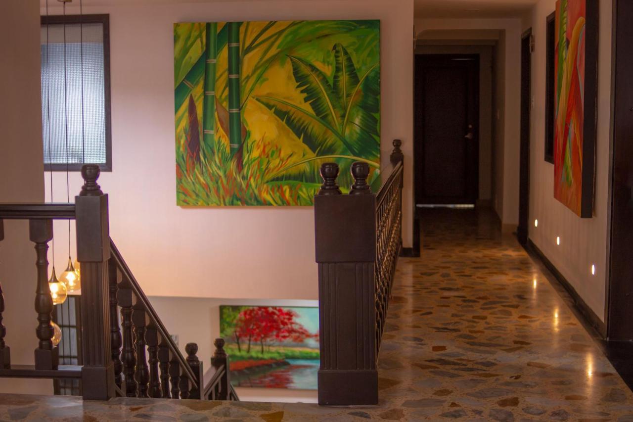 Hotel Alamos Del Parque เปเรย์รา ภายนอก รูปภาพ